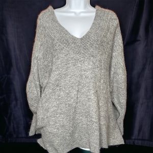 Divided Sweater Size 3XL